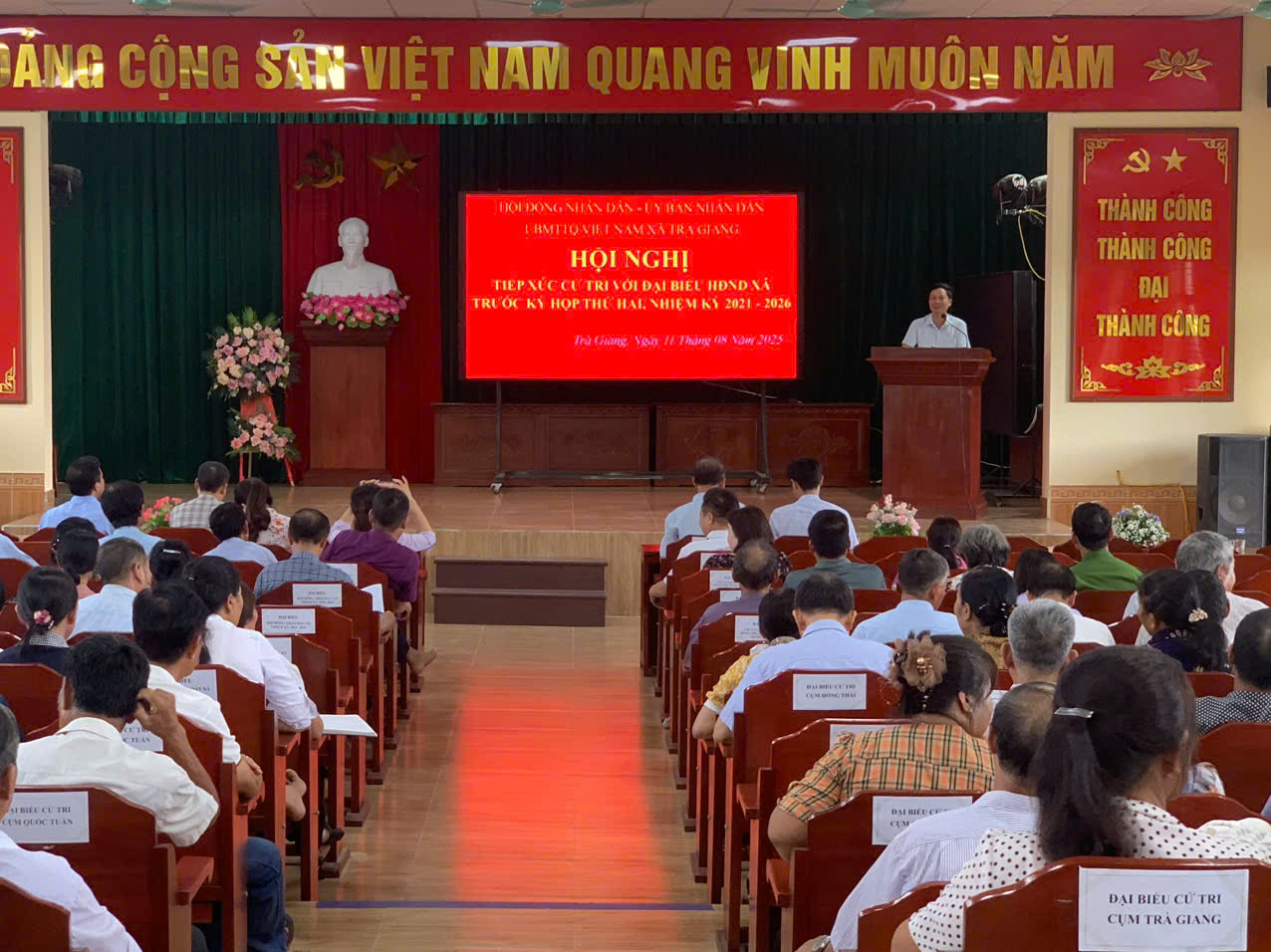 Hội nghị tiếp xúc cử tri với đại biểu HĐND xã trước kỳ họp thứ II, nhiệm kỳ 2021-2026