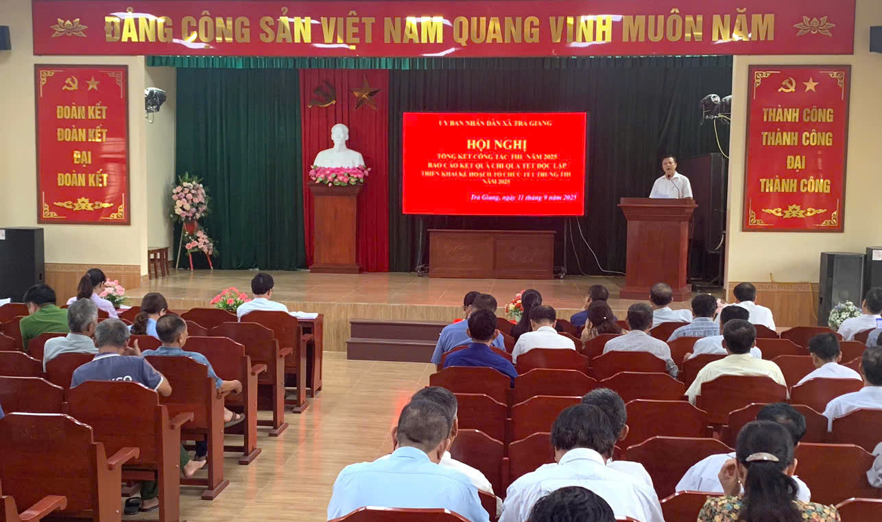 UBND xã tổ chức Hội nghị tổng kết công tác thu các khoản đóng góp năm 2025; báo cáo kết quả chi trả quà tết độc lập; triển khai kế hoạch tết Trung thu năm 2025; triển khai công tác chăm sóc bảo vệ lúa mùa